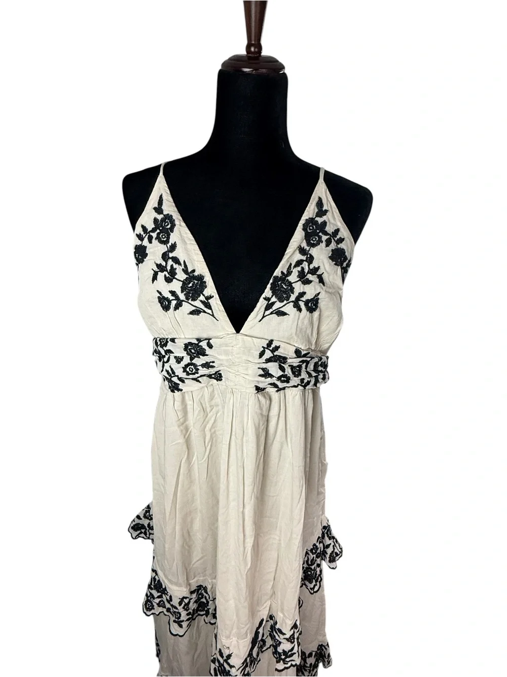 Abercrombie & Fitch cream maxi dress w/   black floral embroidery